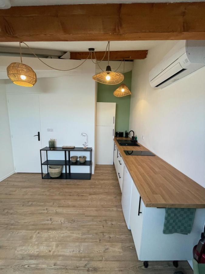 Chaleureux Studio Mansarde - Coeur De Ville De Sète Buitenkant foto