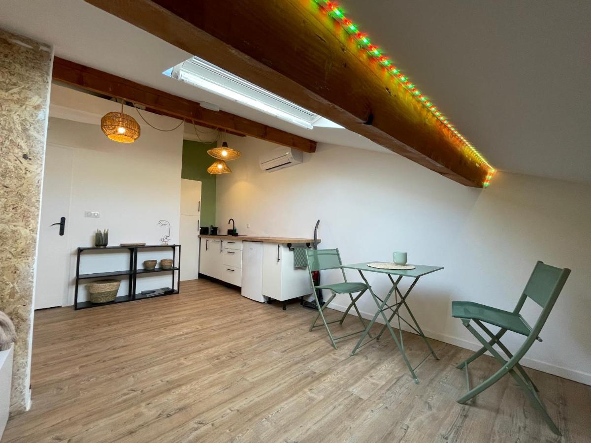 Chaleureux Studio Mansarde - Coeur De Ville De Sète Buitenkant foto