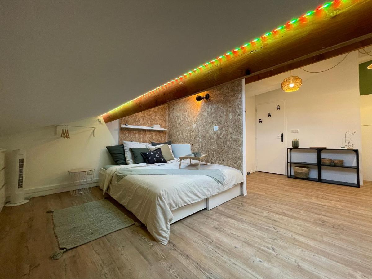 Chaleureux Studio Mansarde - Coeur De Ville De Sète Buitenkant foto