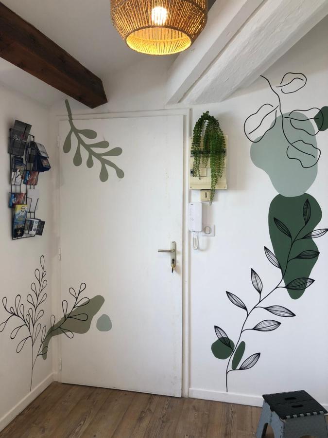 Chaleureux Studio Mansarde - Coeur De Ville De Sète Buitenkant foto